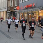 Firmenlauf 2017 Zieleinlauf Emsstraße Teil 1_100