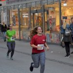 Firmenlauf 2017 Zieleinlauf Emsstraße Teil 1_104