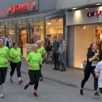 Firmenlauf 2017 Zieleinlauf Emsstraße Teil 1_126