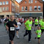 Firmenlauf 2017 Start am Marktplatz_108