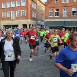 Firmenlauf 2017 Start am Marktplatz_123