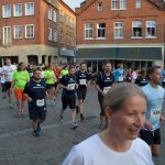 Firmenlauf 2017 Start am Marktplatz_147