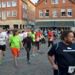 Firmenlauf 2017 Start am Marktplatz_150