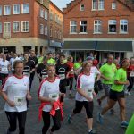 Firmenlauf 2017 Start am Marktplatz_155